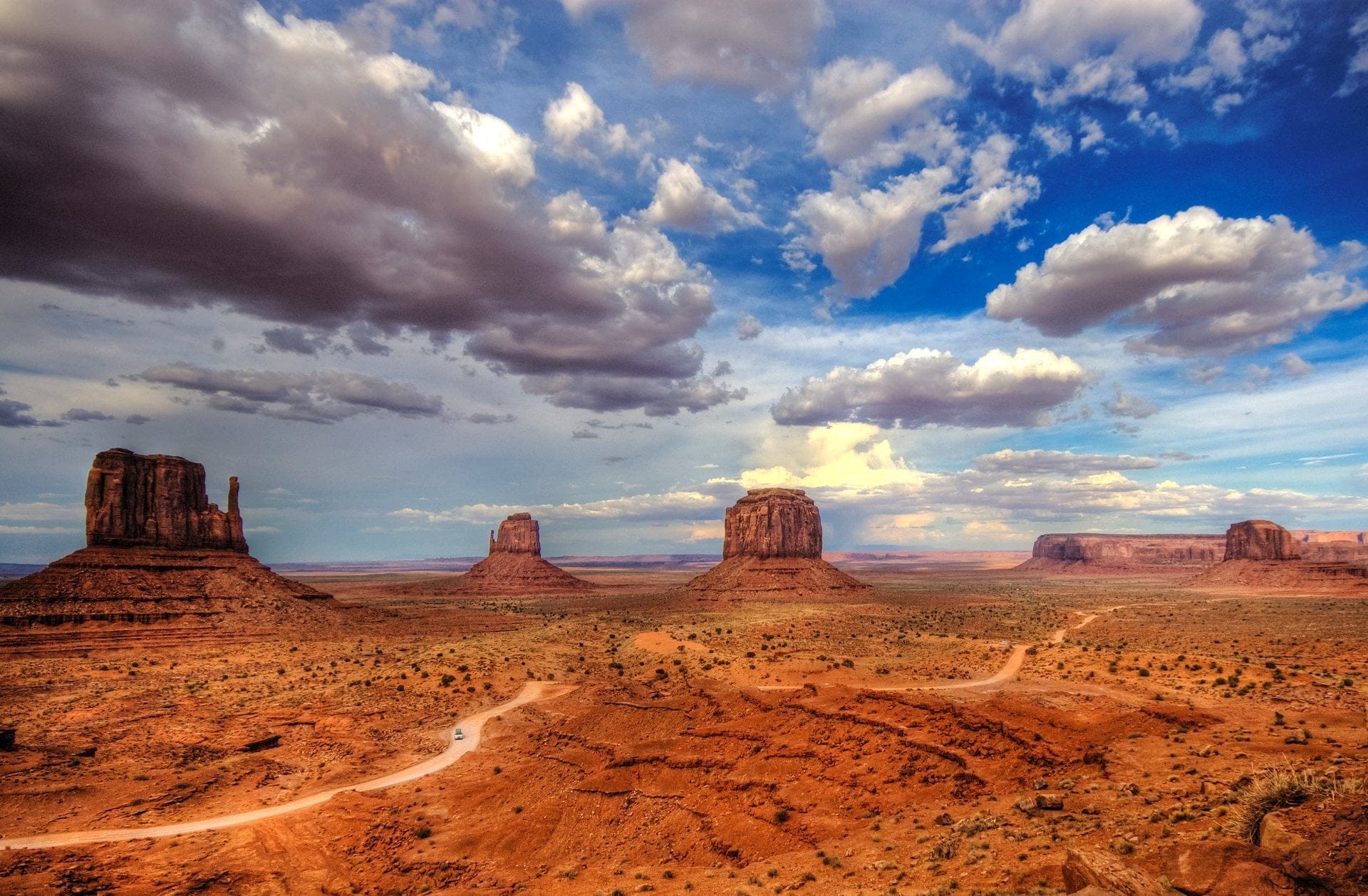 Monument Valley background image